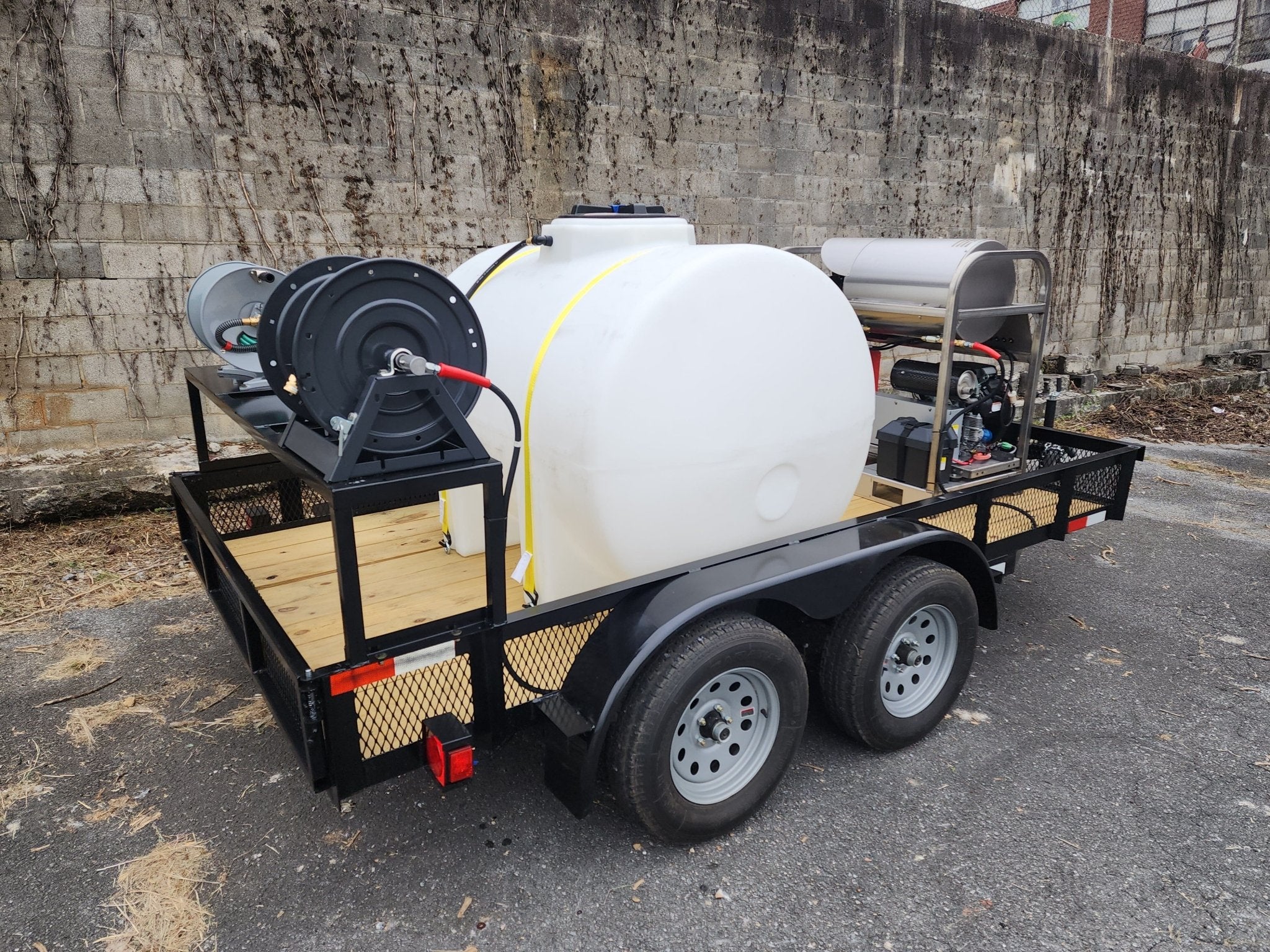 Hydro Max - 8gpm at 3000psi Hot Water Trailer Package - SS Unit - BCE Cleaning Systems