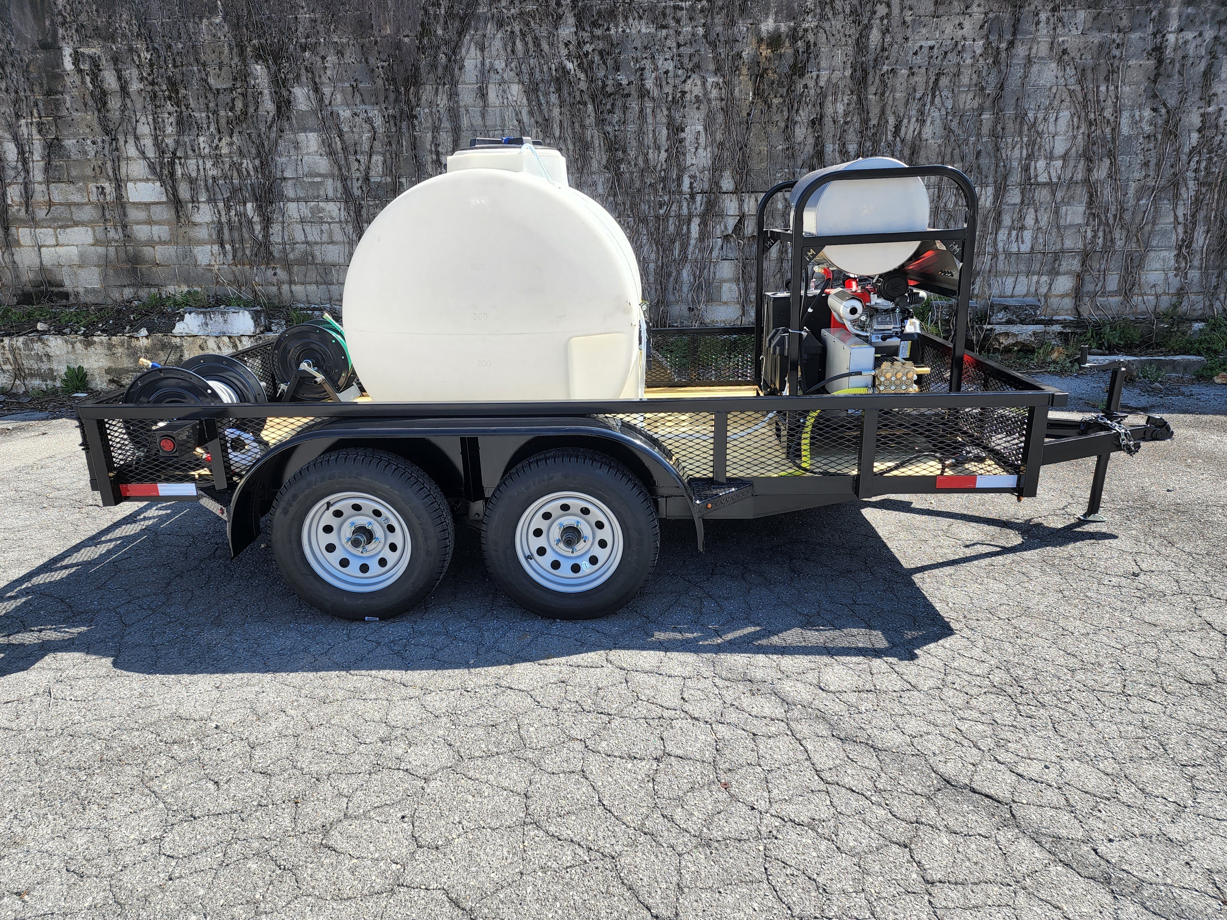 Hydro Max -5.5gpm at 4000psi Hot Water Trailer Package BCE Cleaning Systems 